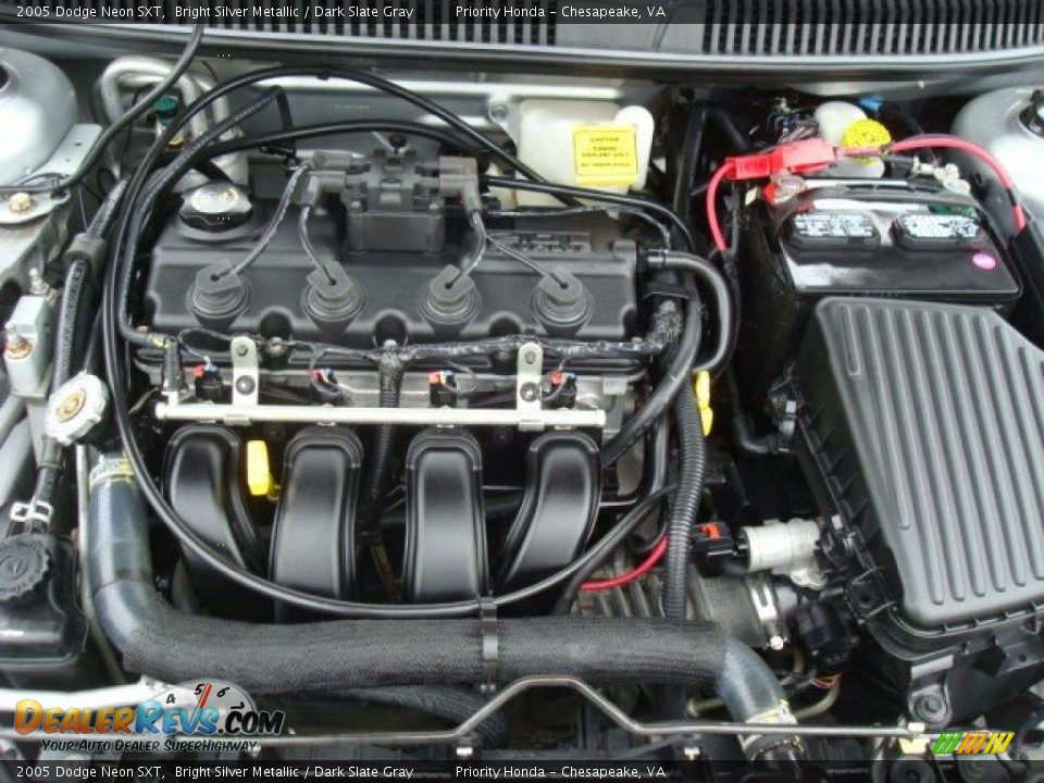 2005 Dodge Neon SXT Bright Silver Metallic / Dark Slate Gray Photo #21