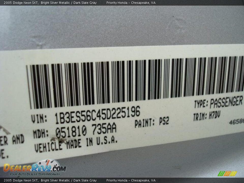 2005 Dodge Neon SXT Bright Silver Metallic / Dark Slate Gray Photo #22