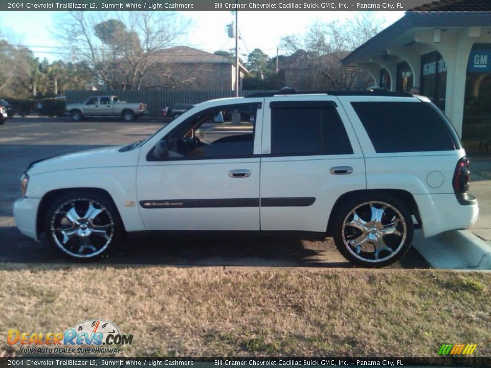 2004 Chevrolet TrailBlazer LS Summit White / Light Cashmere Photo #3