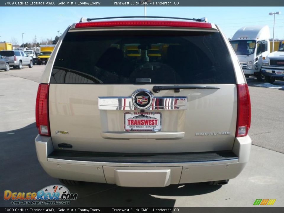 2009 Cadillac Escalade AWD Gold Mist / Ebony/Ebony Photo #5