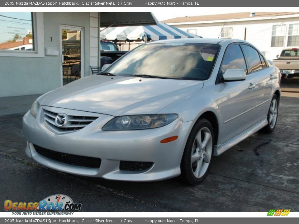 2005 Mazda MAZDA6 i Sport Hatchback Glacier Silver Metallic / Gray Photo #5