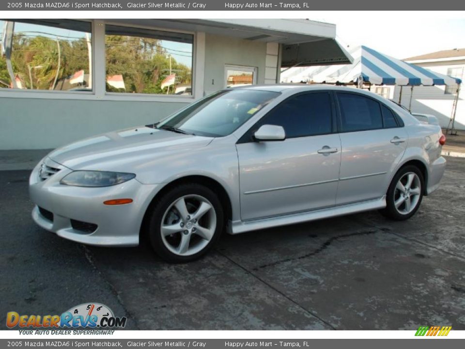2005 Mazda MAZDA6 i Sport Hatchback Glacier Silver Metallic / Gray Photo #10