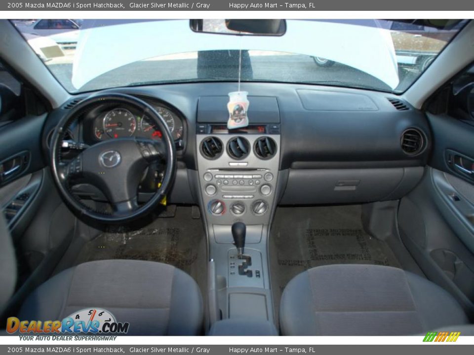 2005 Mazda MAZDA6 i Sport Hatchback Glacier Silver Metallic / Gray Photo #16