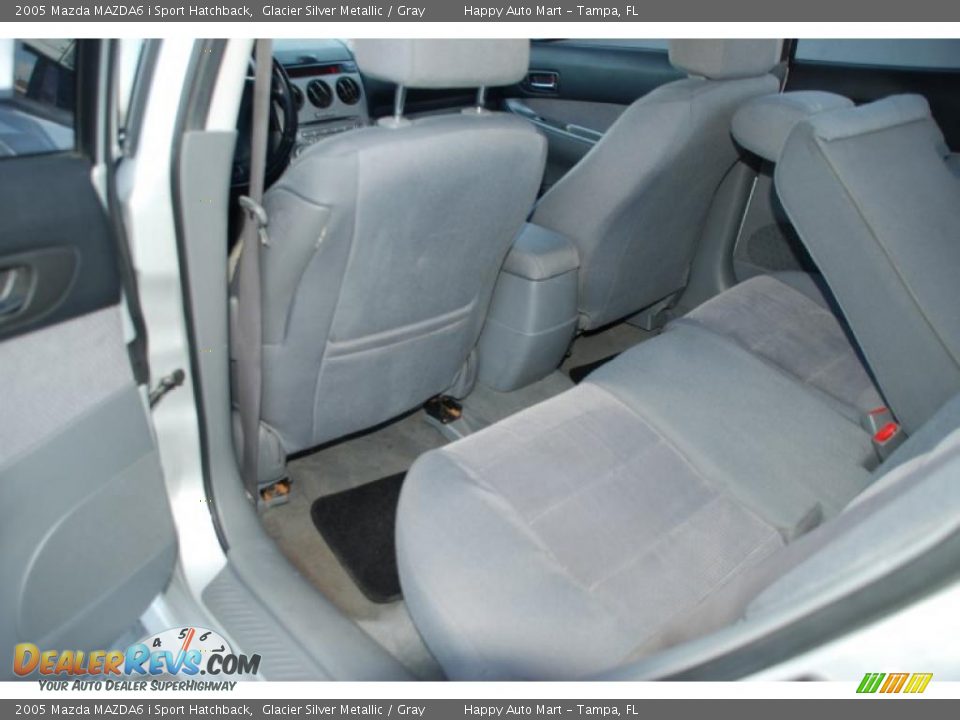 2005 Mazda MAZDA6 i Sport Hatchback Glacier Silver Metallic / Gray Photo #18