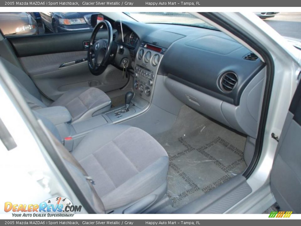 2005 Mazda MAZDA6 i Sport Hatchback Glacier Silver Metallic / Gray Photo #21