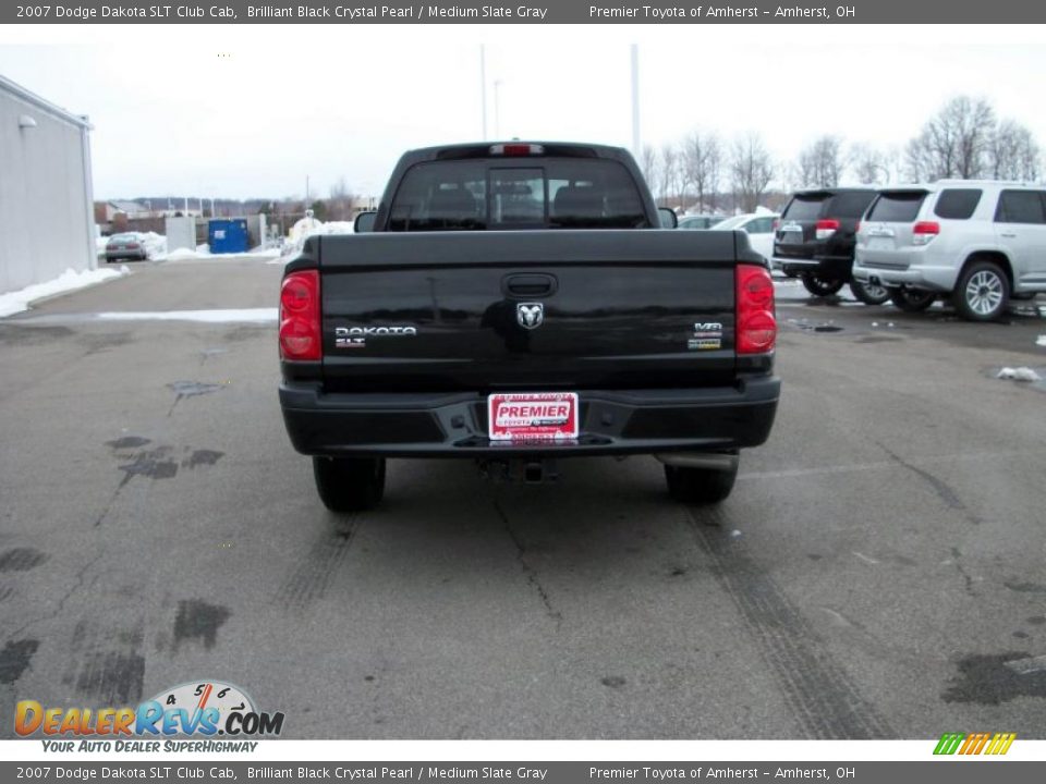 2007 Dodge Dakota SLT Club Cab Brilliant Black Crystal Pearl / Medium Slate Gray Photo #6
