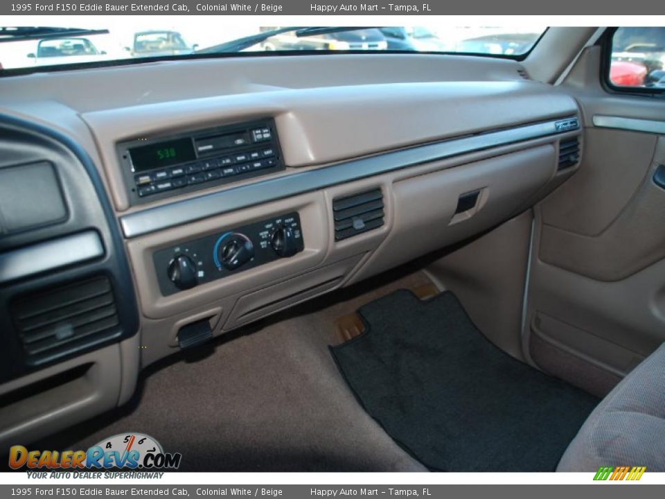 1995 Ford F150 Eddie Bauer Extended Cab Colonial White / Beige Photo #17