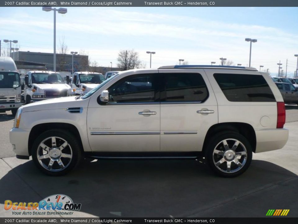 2007 Cadillac Escalade AWD White Diamond / Cocoa/Light Cashmere Photo #4