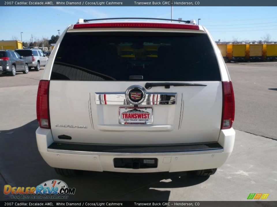 2007 Cadillac Escalade AWD White Diamond / Cocoa/Light Cashmere Photo #5