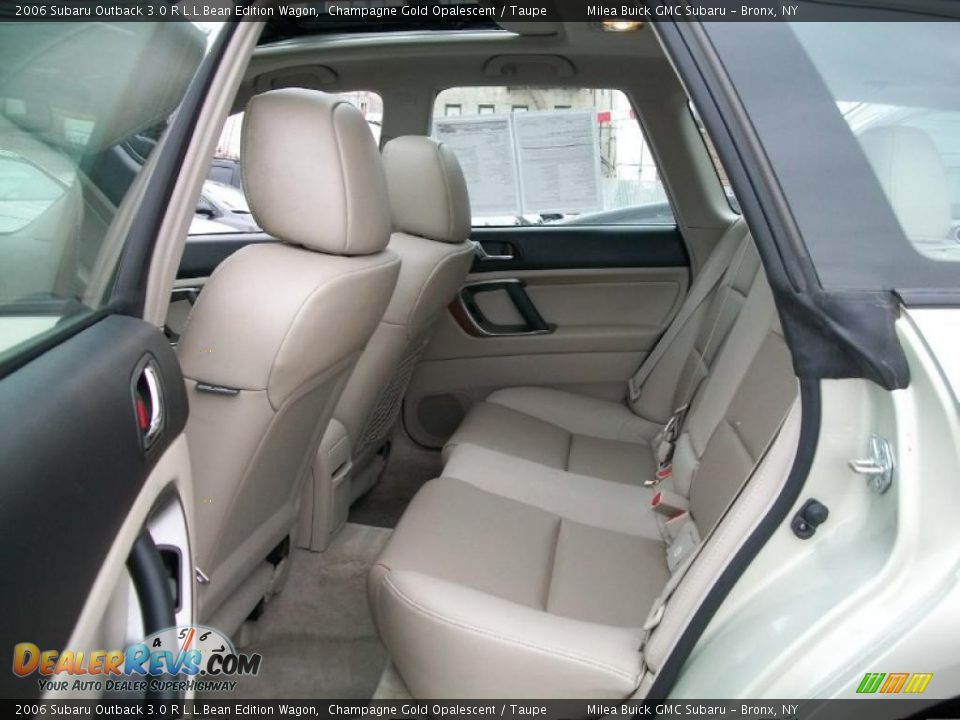 2006 Subaru Outback 3.0 R L.L.Bean Edition Wagon Champagne Gold Opalescent / Taupe Photo #8