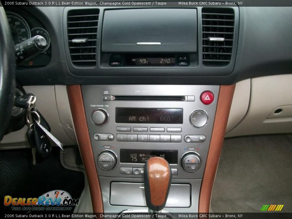 2006 Subaru Outback 3.0 R L.L.Bean Edition Wagon Champagne Gold Opalescent / Taupe Photo #12