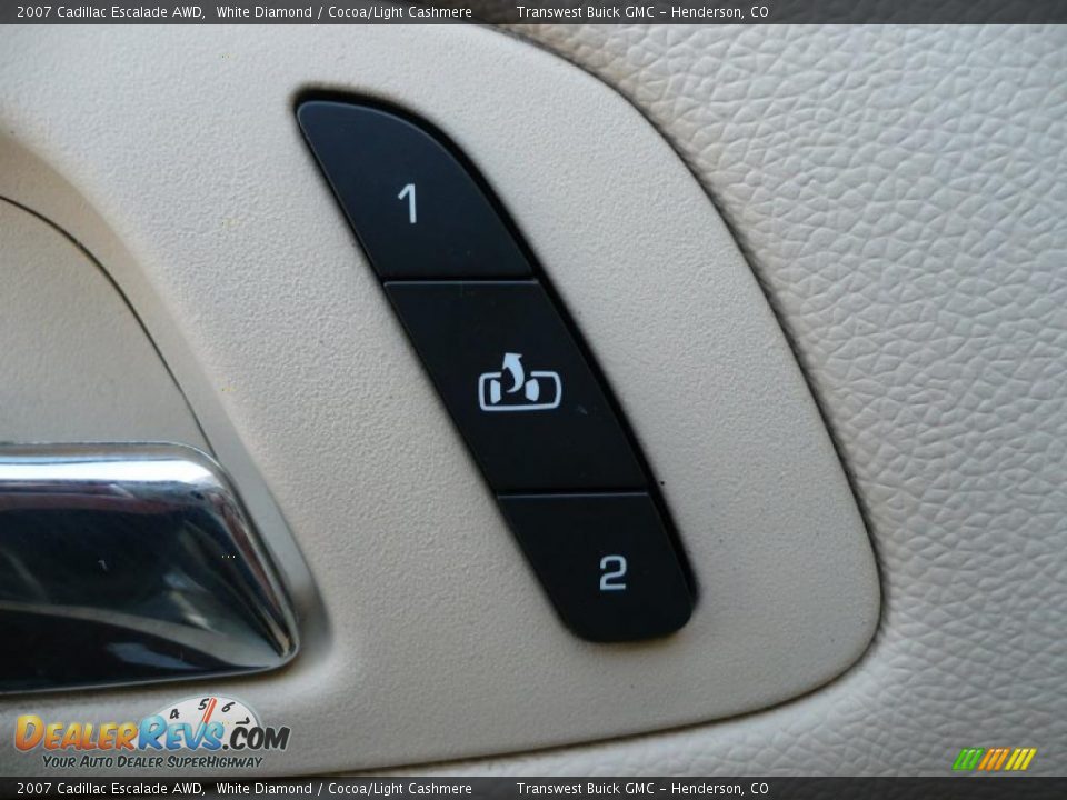 2007 Cadillac Escalade AWD White Diamond / Cocoa/Light Cashmere Photo #19