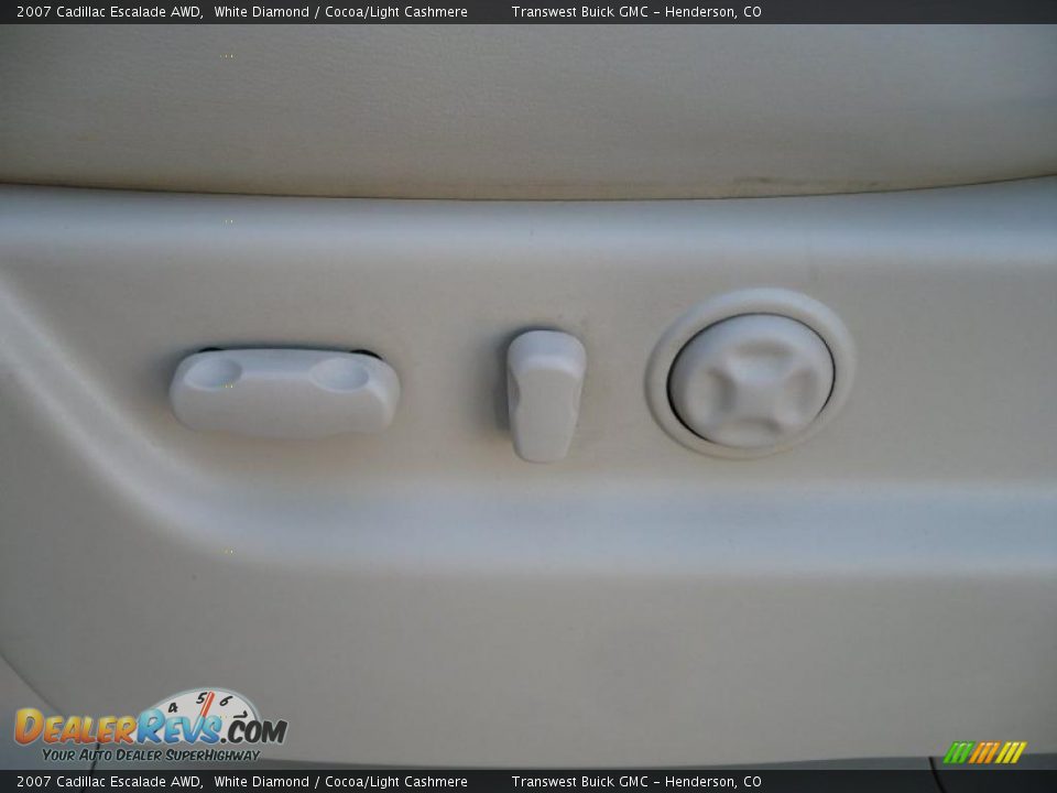 2007 Cadillac Escalade AWD White Diamond / Cocoa/Light Cashmere Photo #20