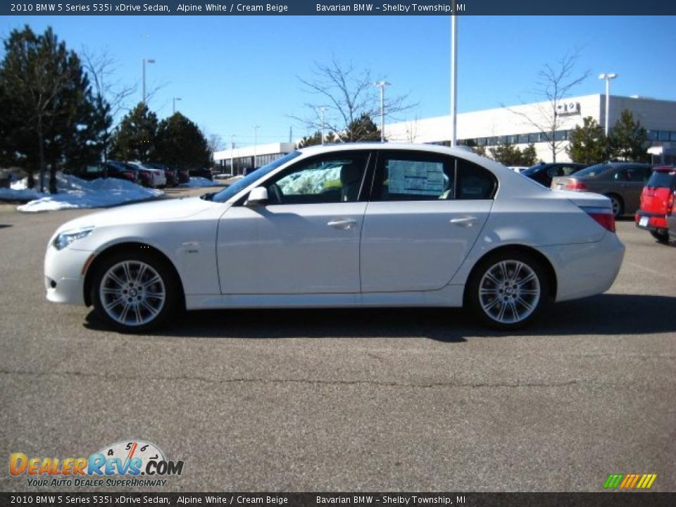 2010 BMW 5 Series 535i xDrive Sedan Alpine White / Cream Beige Photo #2