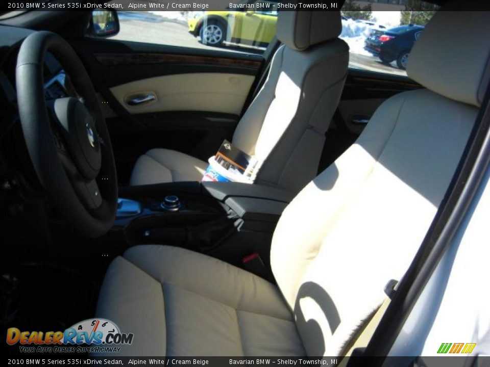 2010 BMW 5 Series 535i xDrive Sedan Alpine White / Cream Beige Photo #10