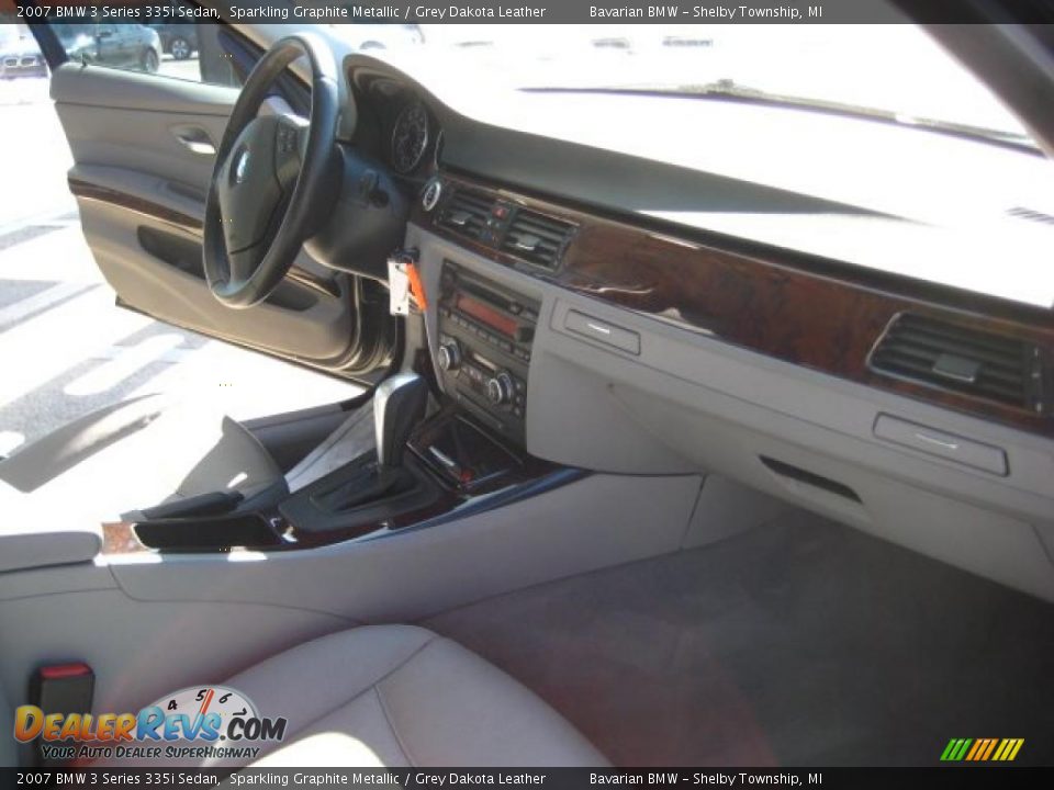2007 BMW 3 Series 335i Sedan Sparkling Graphite Metallic / Grey Dakota Leather Photo #17