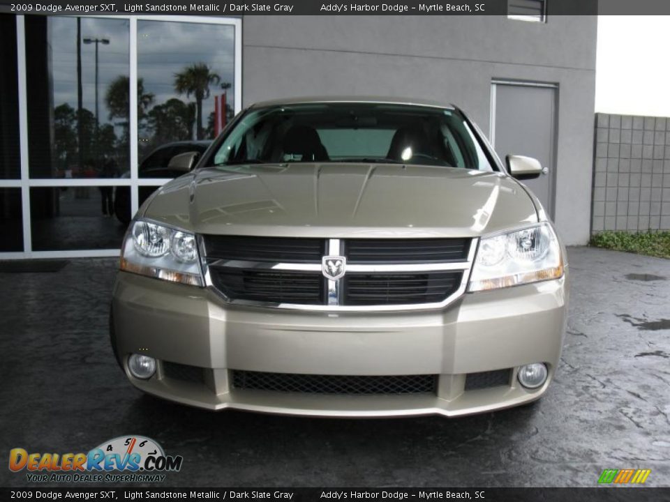 2009 Dodge Avenger SXT Light Sandstone Metallic / Dark Slate Gray Photo #2