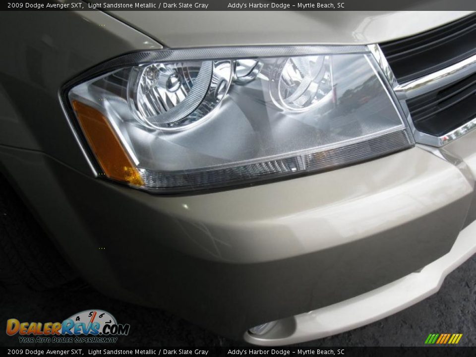2009 Dodge Avenger SXT Light Sandstone Metallic / Dark Slate Gray Photo #4