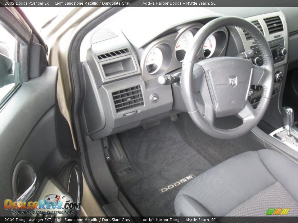 2009 Dodge Avenger SXT Light Sandstone Metallic / Dark Slate Gray Photo #11