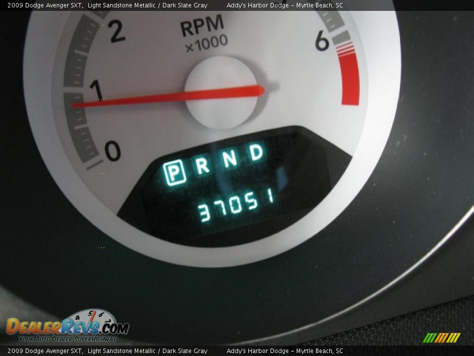 2009 Dodge Avenger SXT Light Sandstone Metallic / Dark Slate Gray Photo #23