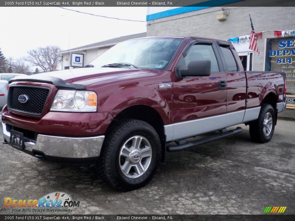 2005 Ford F150 XLT SuperCab 4x4 Bright Red / Black Photo #1