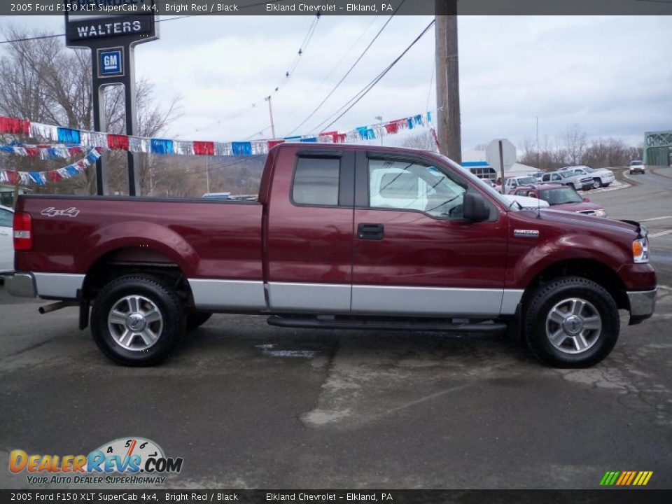 2005 Ford F150 XLT SuperCab 4x4 Bright Red / Black Photo #4
