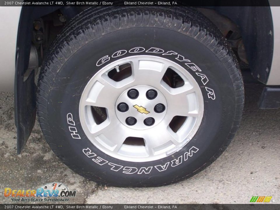 2007 Chevrolet Avalanche LT 4WD Silver Birch Metallic / Ebony Photo #13