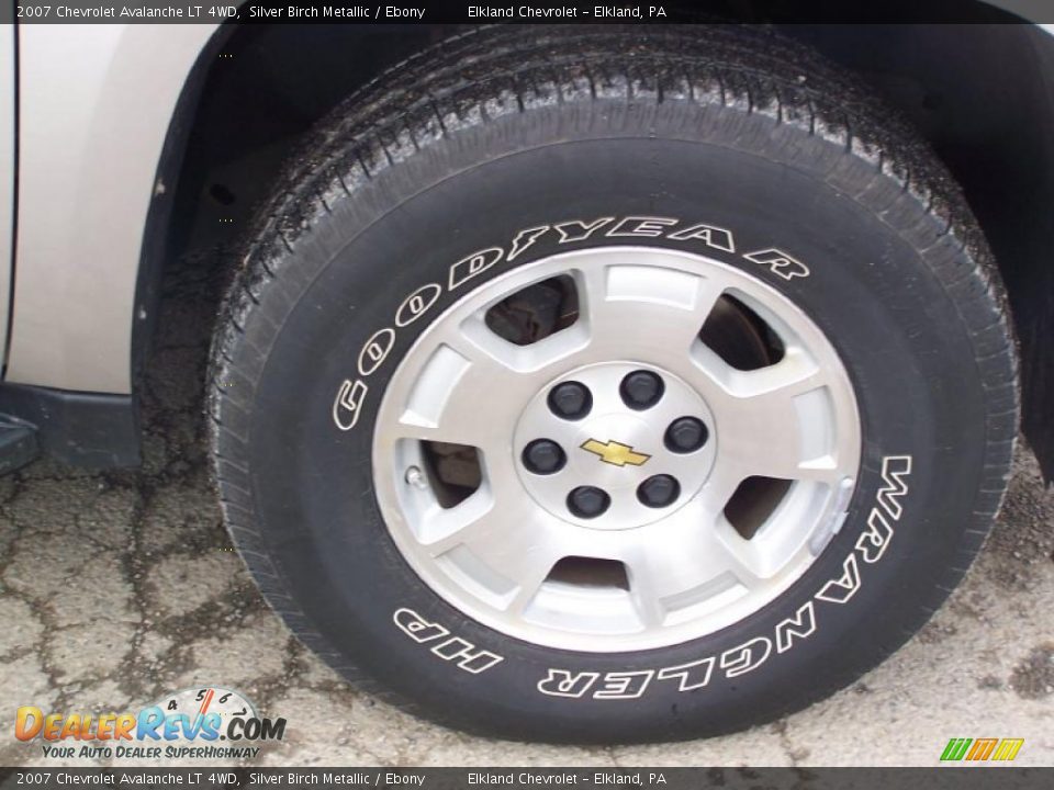 2007 Chevrolet Avalanche LT 4WD Silver Birch Metallic / Ebony Photo #14