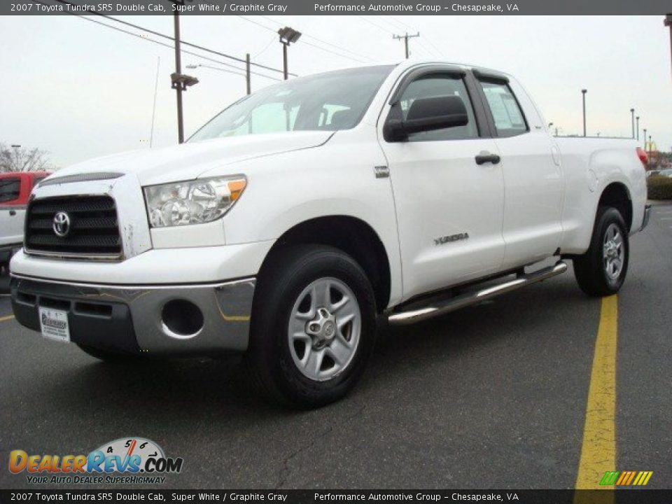 2007 Toyota Tundra SR5 Double Cab Super White / Graphite Gray Photo #2