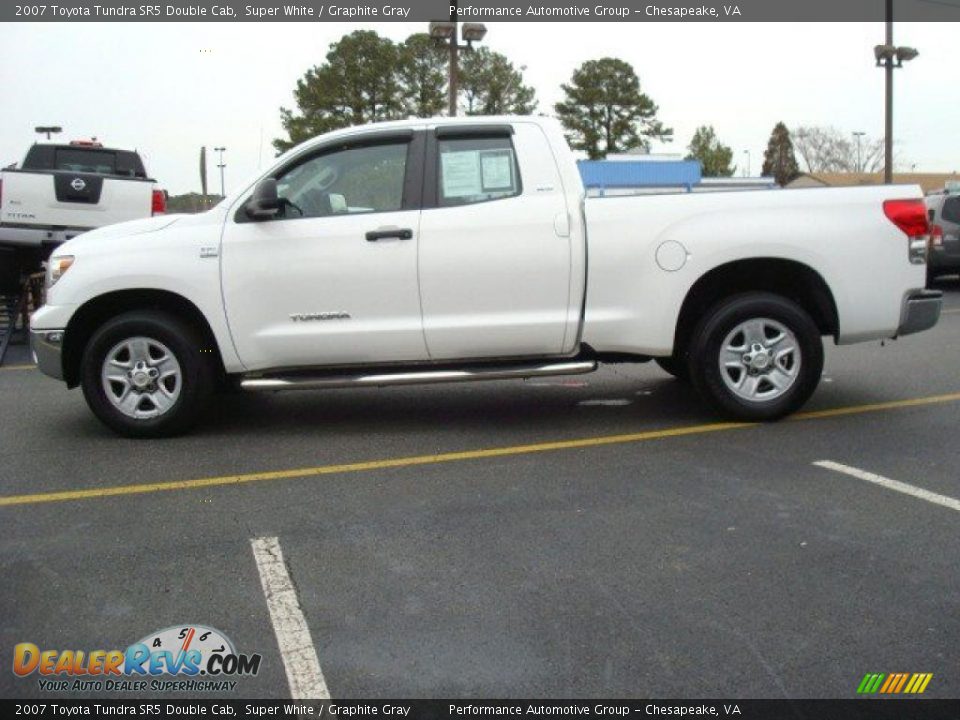 2007 Toyota Tundra SR5 Double Cab Super White / Graphite Gray Photo #3