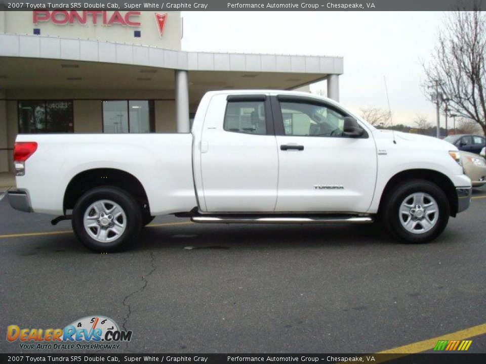 2007 Toyota Tundra SR5 Double Cab Super White / Graphite Gray Photo #7