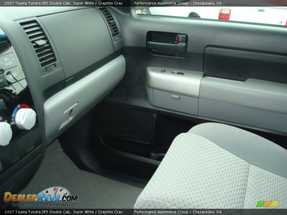 2007 Toyota Tundra SR5 Double Cab Super White / Graphite Gray Photo #21