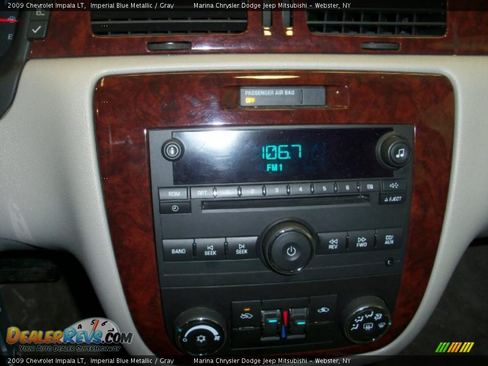 2009 Chevrolet Impala LT Imperial Blue Metallic / Gray Photo #4