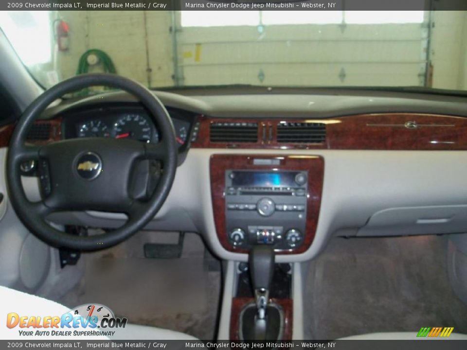 2009 Chevrolet Impala LT Imperial Blue Metallic / Gray Photo #21