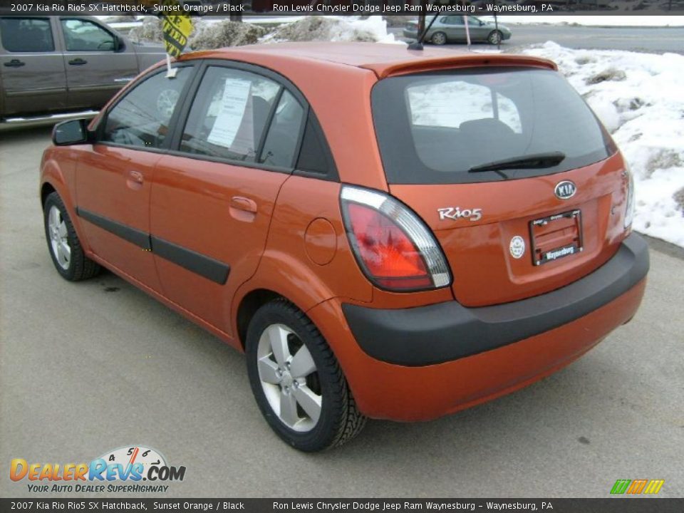 2007 Kia Rio Rio5 SX Hatchback Sunset Orange / Black Photo #3