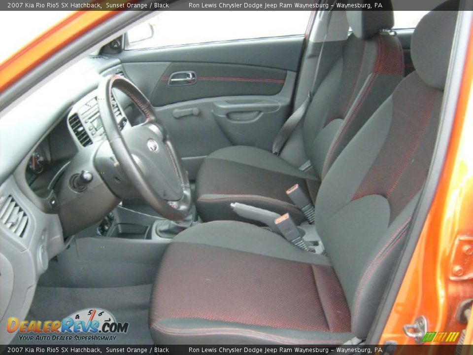 2007 Kia Rio Rio5 SX Hatchback Sunset Orange / Black Photo #9