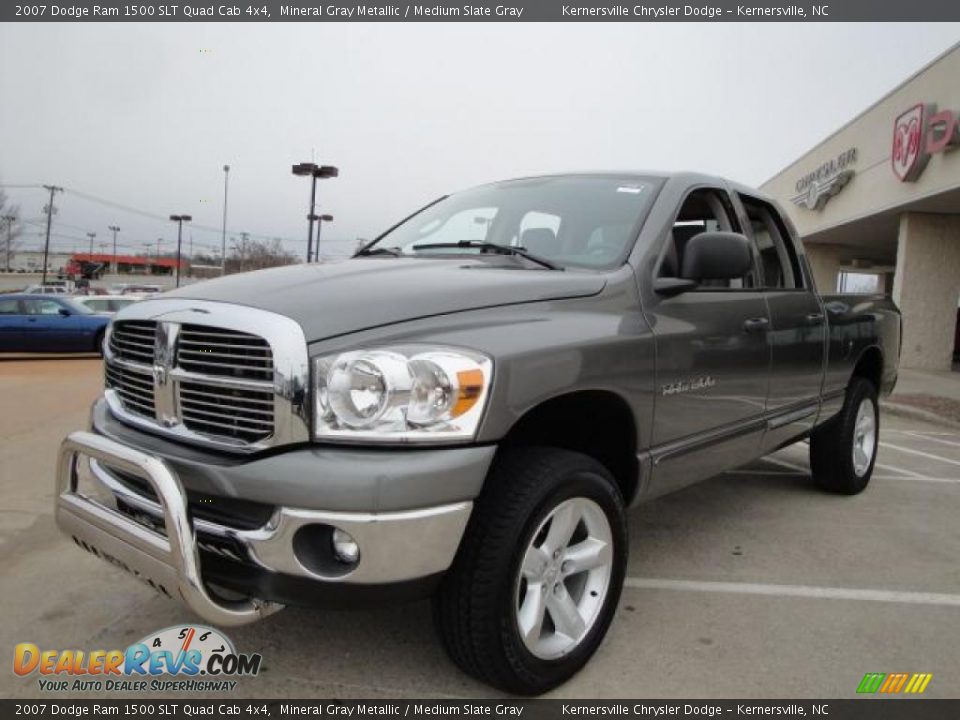 2007 Dodge Ram 1500 SLT Quad Cab 4x4 Mineral Gray Metallic / Medium Slate Gray Photo #7