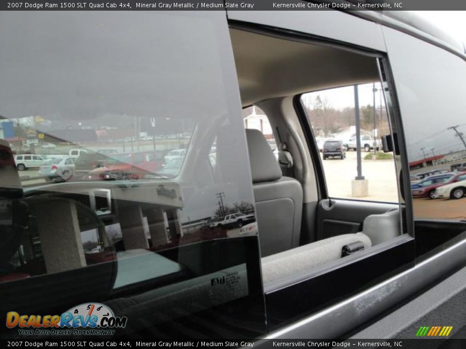 2007 Dodge Ram 1500 SLT Quad Cab 4x4 Mineral Gray Metallic / Medium Slate Gray Photo #13