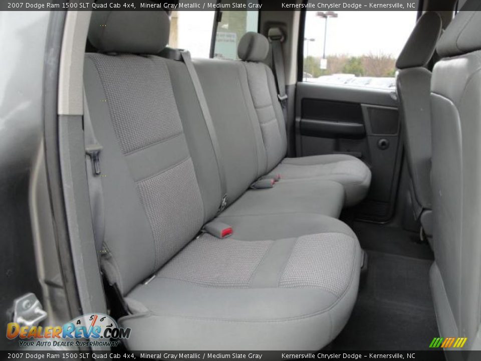 2007 Dodge Ram 1500 SLT Quad Cab 4x4 Mineral Gray Metallic / Medium Slate Gray Photo #18