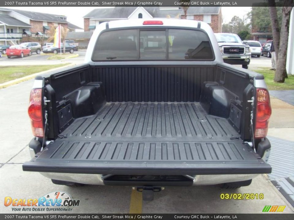 2007 Toyota Tacoma V6 SR5 PreRunner Double Cab Silver Streak Mica / Graphite Gray Photo #3
