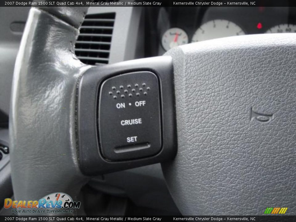 2007 Dodge Ram 1500 SLT Quad Cab 4x4 Mineral Gray Metallic / Medium Slate Gray Photo #28