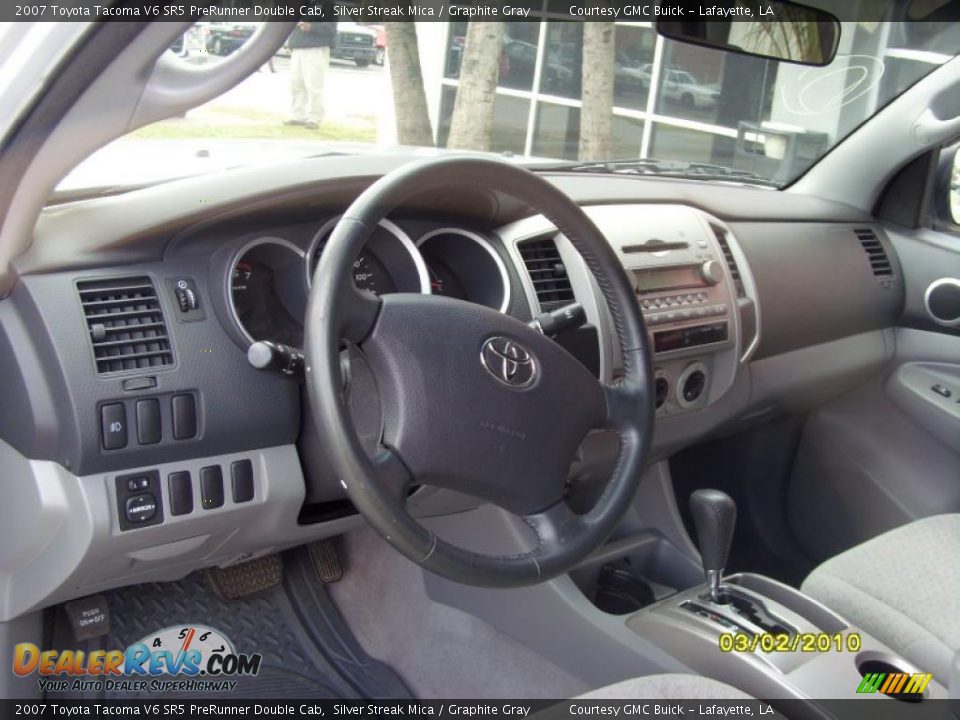 2007 Toyota Tacoma V6 SR5 PreRunner Double Cab Silver Streak Mica / Graphite Gray Photo #9