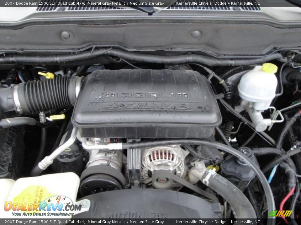 2007 Dodge Ram 1500 SLT Quad Cab 4x4 Mineral Gray Metallic / Medium Slate Gray Photo #32