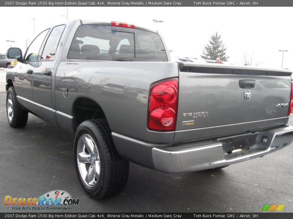 2007 Dodge Ram 1500 Big Horn Edition Quad Cab 4x4 Mineral Gray Metallic / Medium Slate Gray Photo #4