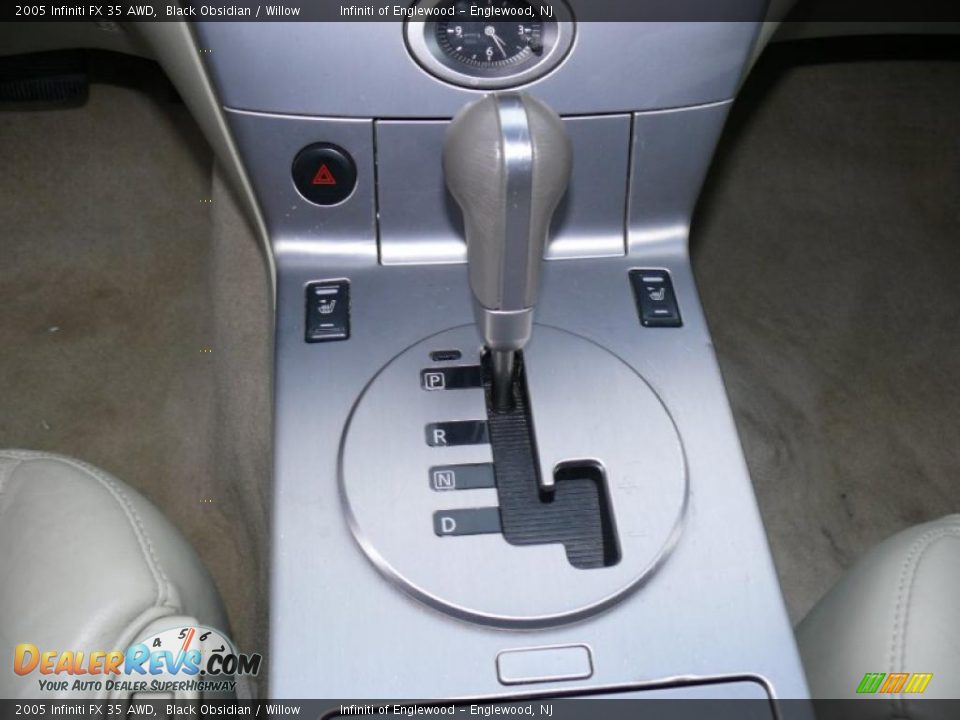 2005 Infiniti FX 35 AWD Black Obsidian / Willow Photo #19