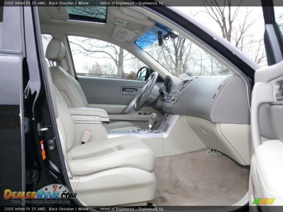 2005 Infiniti FX 35 AWD Black Obsidian / Willow Photo #28