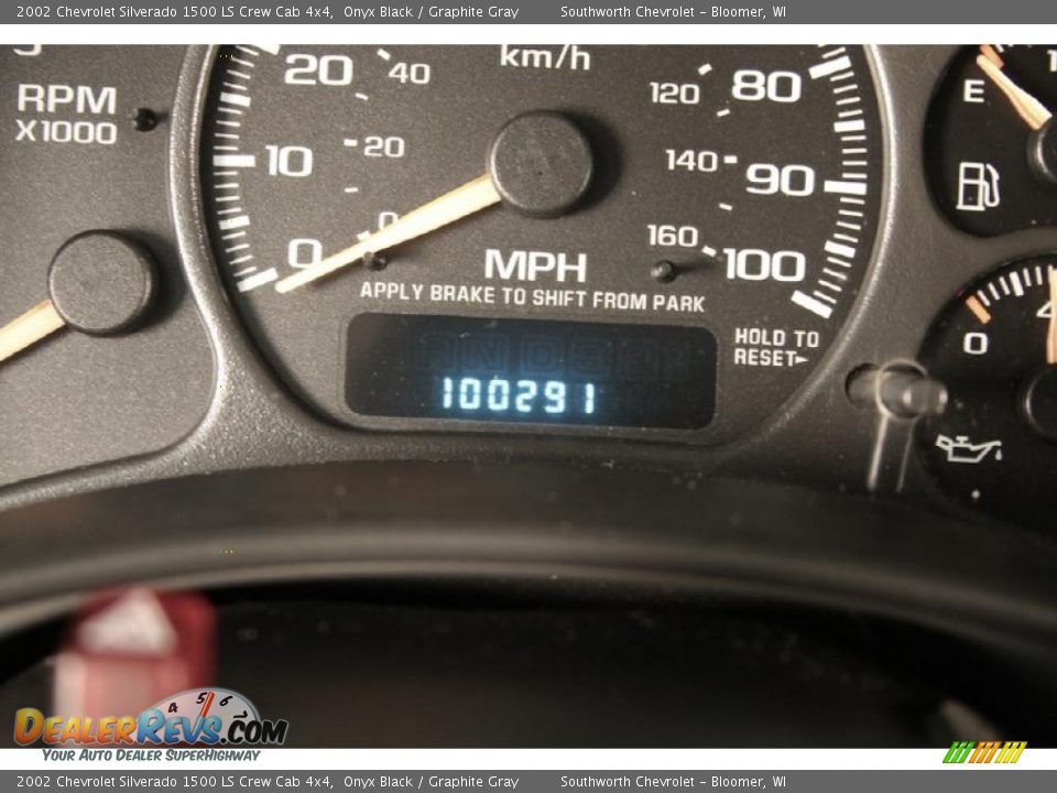 2002 Chevrolet Silverado 1500 LS Crew Cab 4x4 Onyx Black / Graphite Gray Photo #8