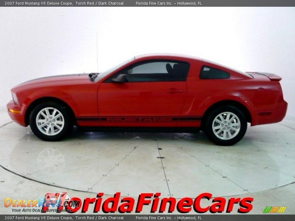 2007 Ford Mustang V6 Deluxe Coupe Torch Red / Dark Charcoal Photo #3
