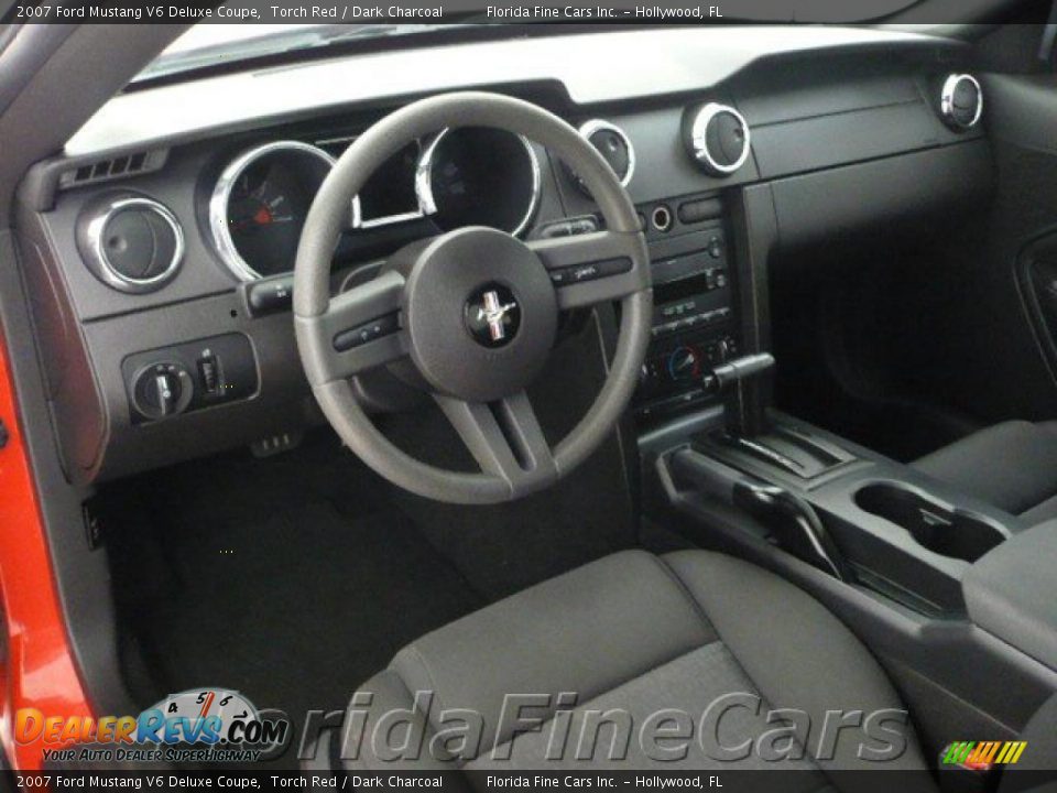 2007 Ford Mustang V6 Deluxe Coupe Torch Red / Dark Charcoal Photo #12