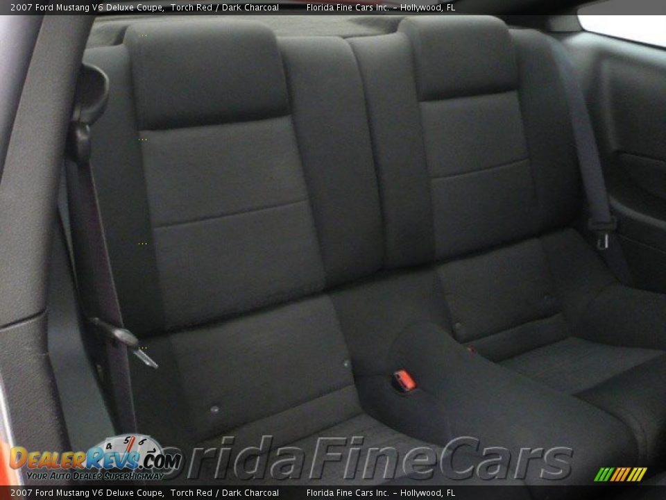 2007 Ford Mustang V6 Deluxe Coupe Torch Red / Dark Charcoal Photo #14